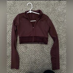 Women’s Nike Pro Dri Fit Long Sleeve Crop Top Size Small